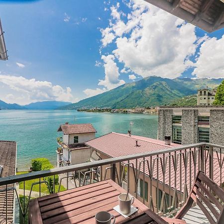 Stunning View Lakeside Apartment - Larihome A11 Gravedona Ngoại thất bức ảnh